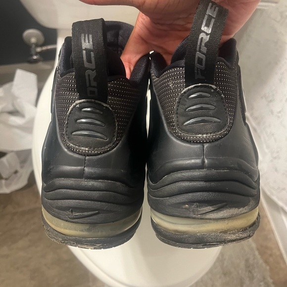 Size 10 - Picture 10 of 12